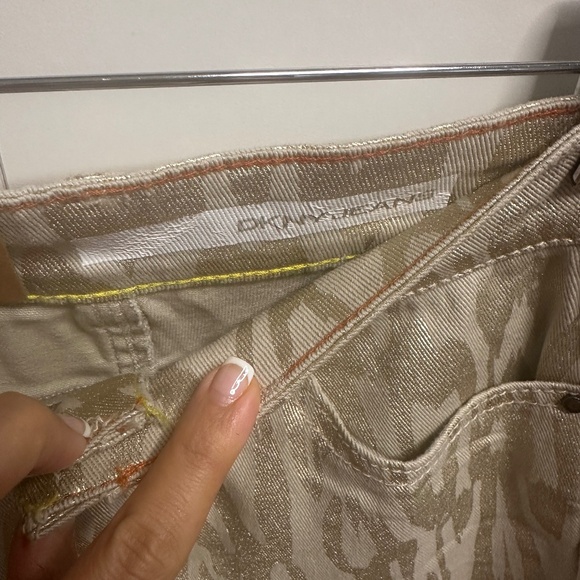 NWT DKNY Very Slim Fit Gold Foil Leopard Print Jegging Women’s Size - Picture 4 of 5